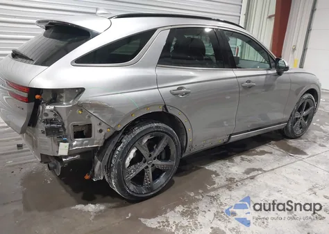 2023 Genesis Gv70 3.5T Awd Sport z USA, uszkodzony, nr VIN KMUMCDTC3PU100356